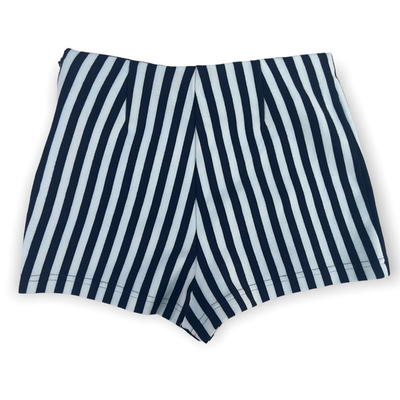 Forever 21 Women's Striped Nautical Shorts Elastic Waist Cream/Navy Size M - Picture 3 of 8